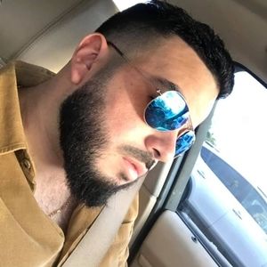 Meet your Posher, Alex